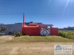 casa a venda em ilha comprida
