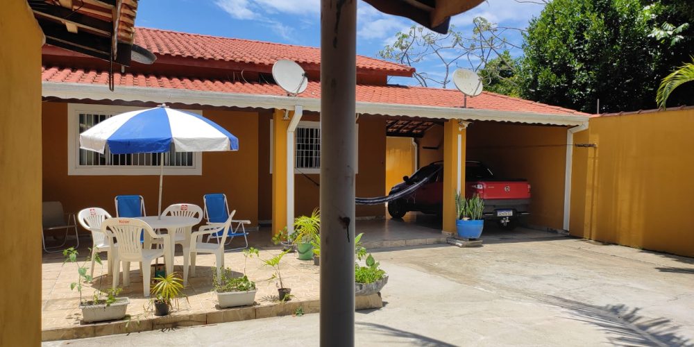 casa com 2 dormitórios a venda em ilha comprida