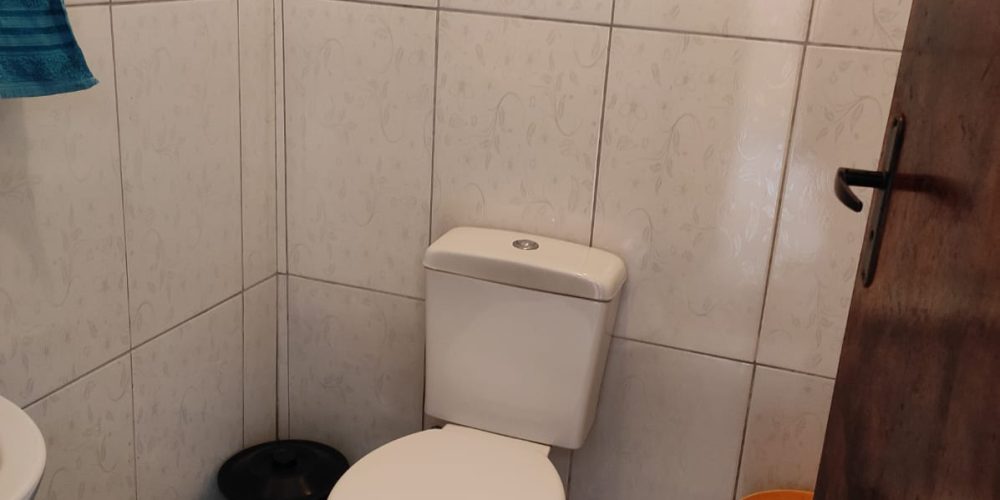 banheiro da casa Porto velho Ilha Comprida ll